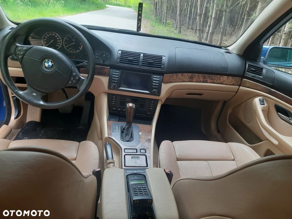 BMW Seria 5 525i - 16
