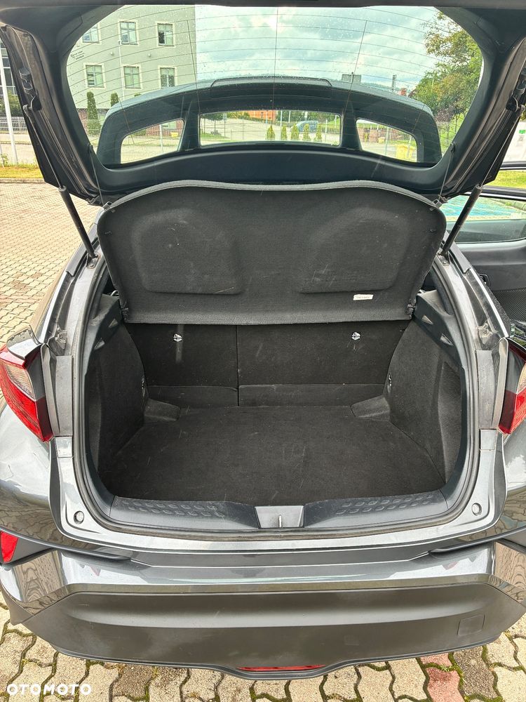 Toyota C-HR - 17