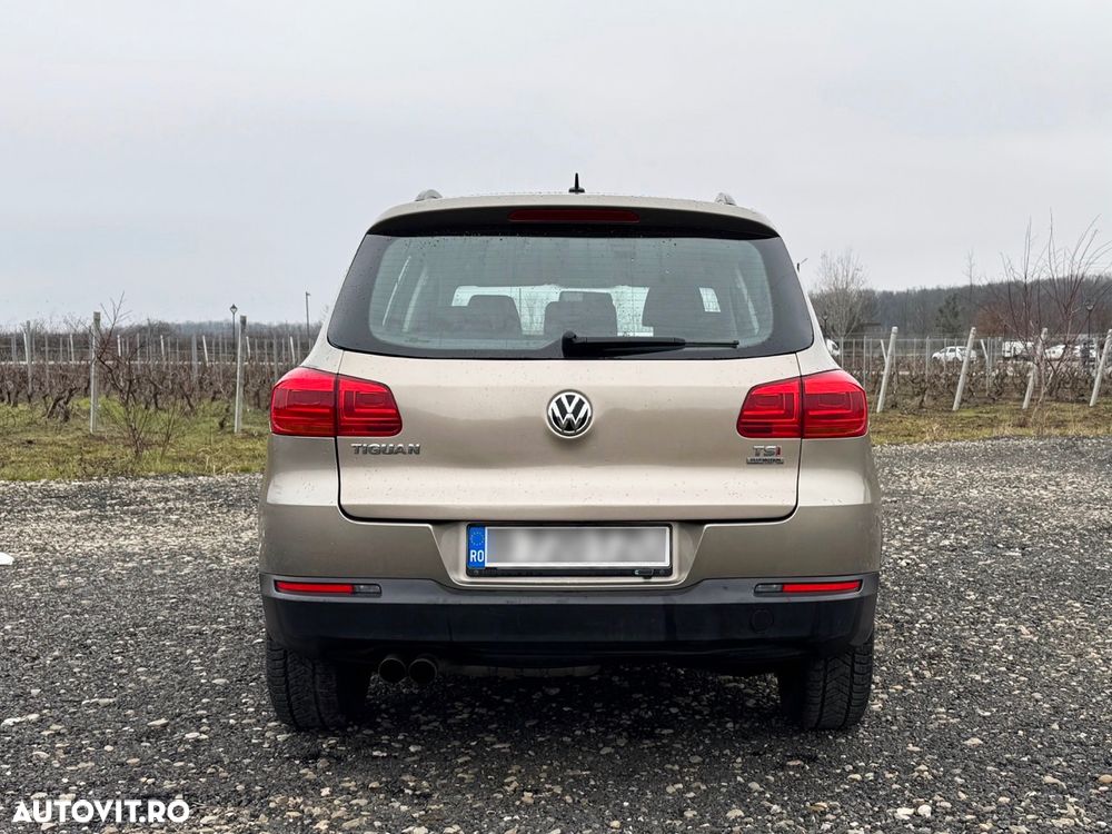 Volkswagen Tiguan - 4