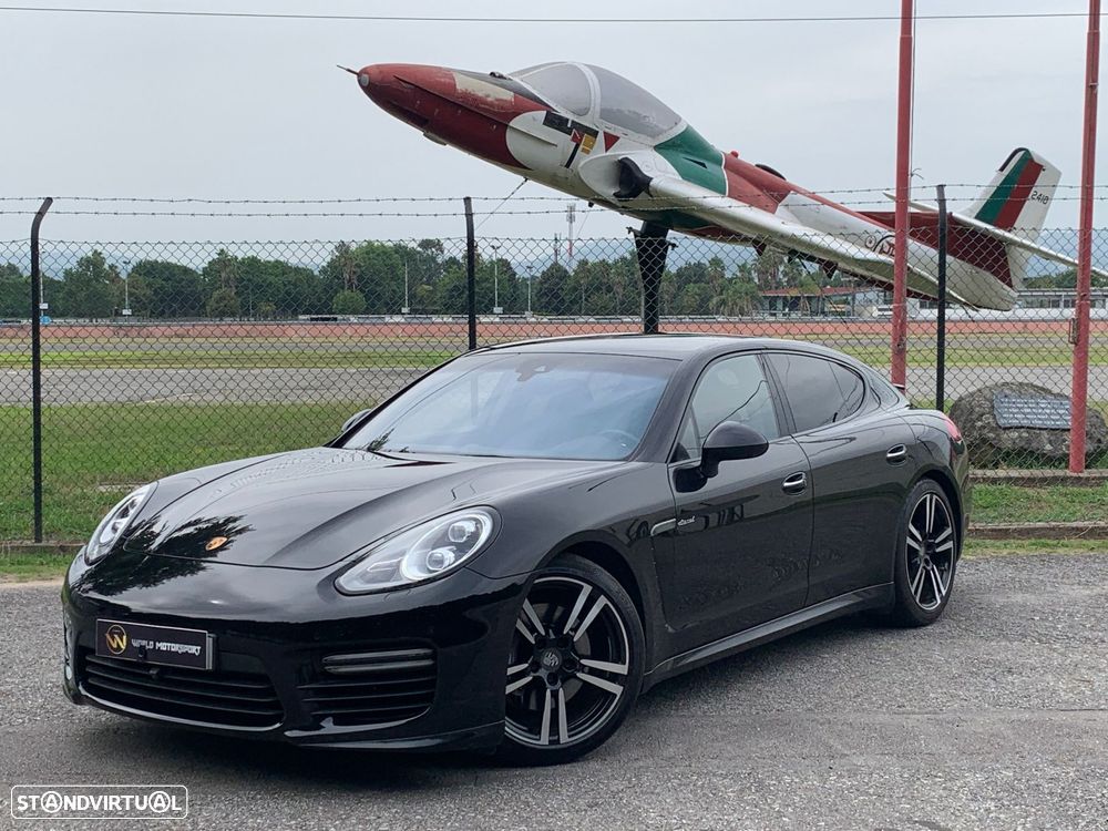 Porsche Panamera 3.0 V6 - 1