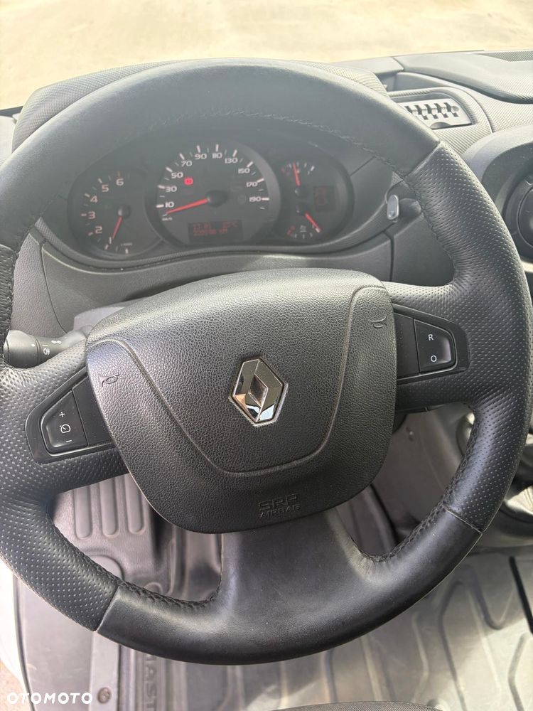 Renault Master - 13