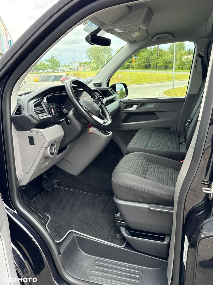 Volkswagen Caravelle 2.0 TDI L2 Comfortline DSG - 17