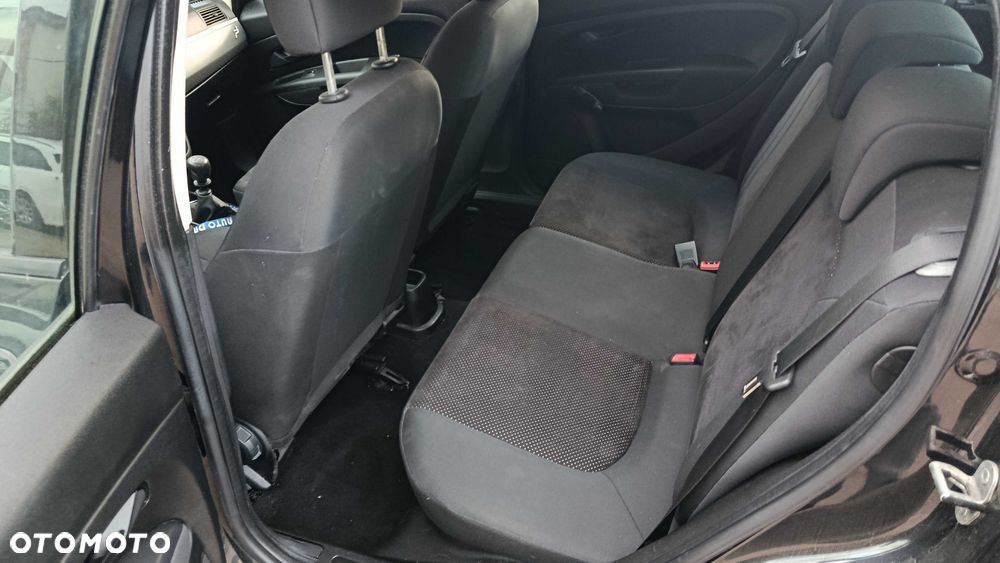 Fiat Grande Punto - 7