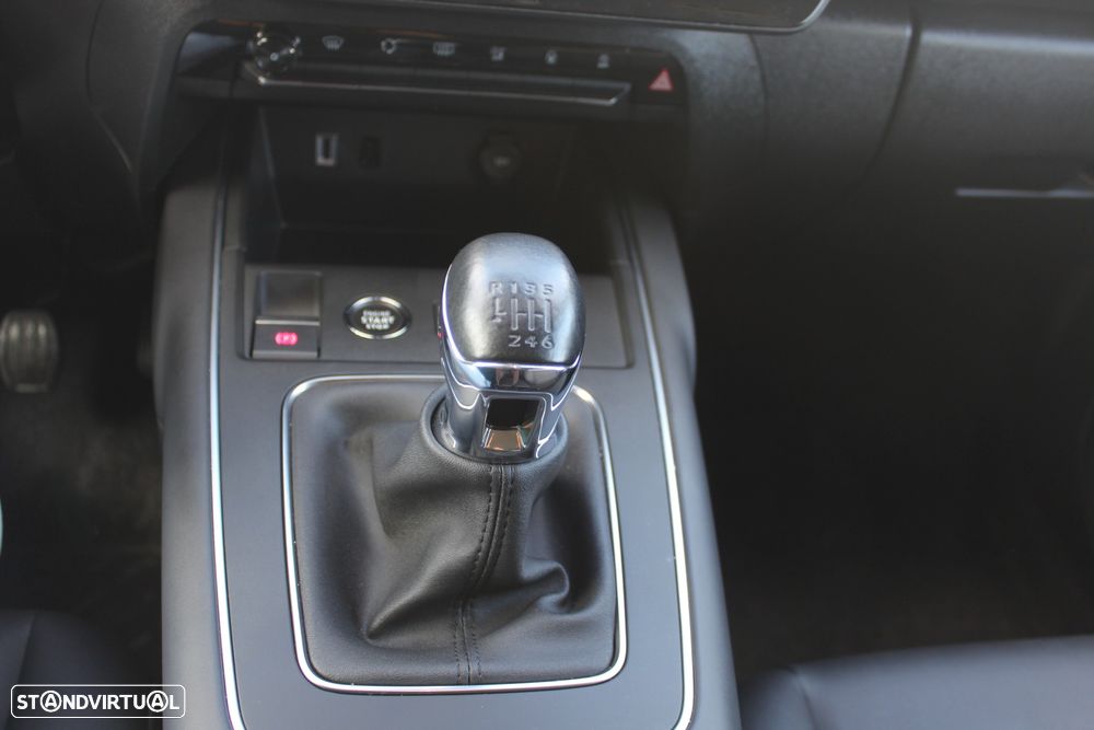 Citroën C5 Aircross 1.2 PureTech Plus - 22