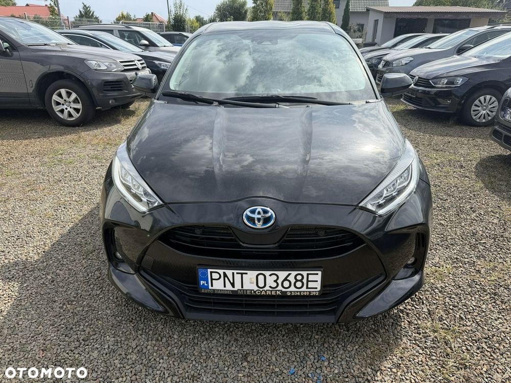 Toyota Yaris - 10