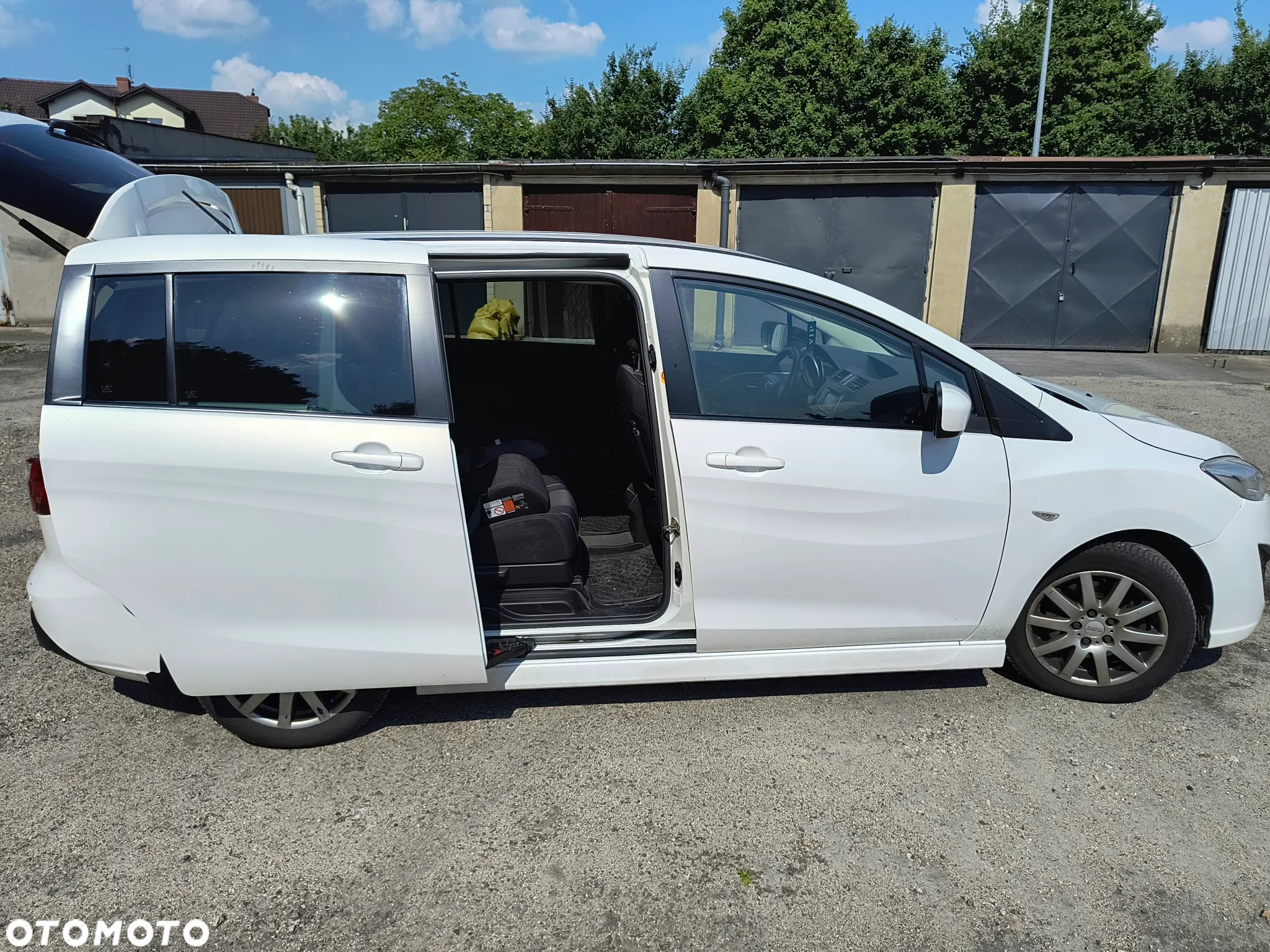 Mazda 5 - 7