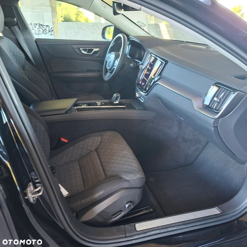 Volvo V60 B3 B Geartronic RDesign - 21