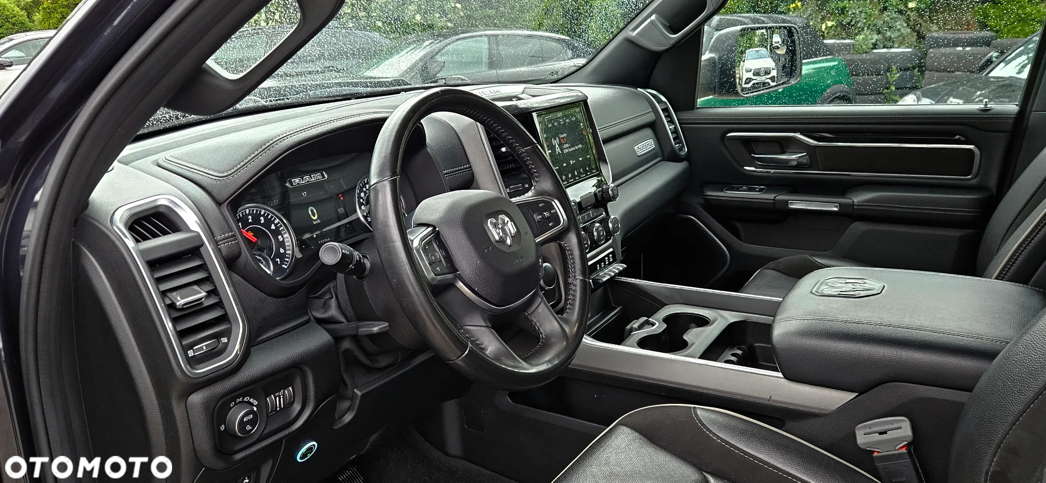 RAM 1500 Crew Cab Laramie - 26