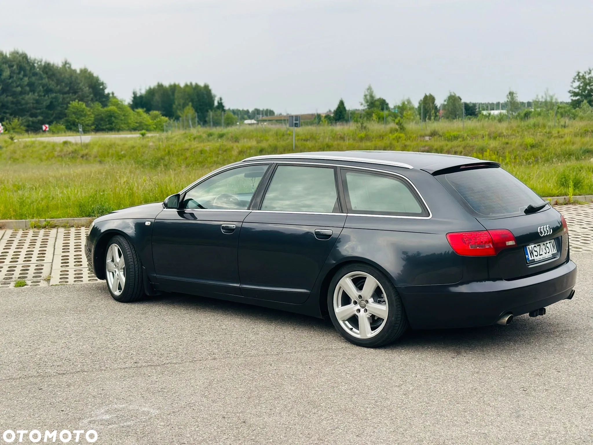 Audi A6 2.4 Quattro - 1