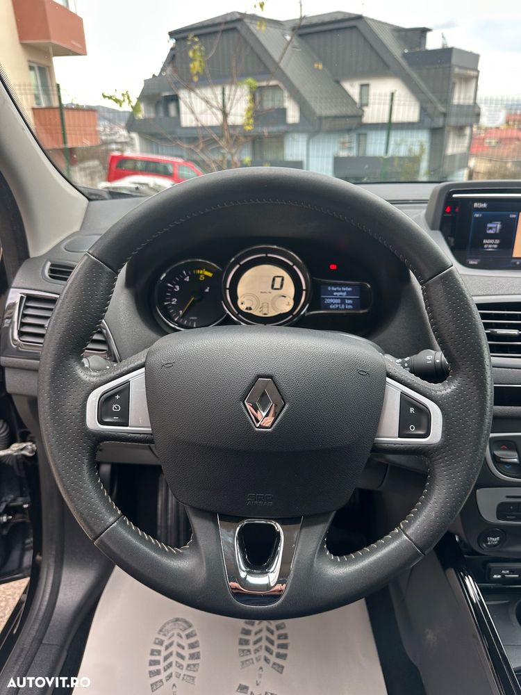 Renault Megane Grandtour ENERGY dCi 130 Start & Stopp Bose Edition - 36