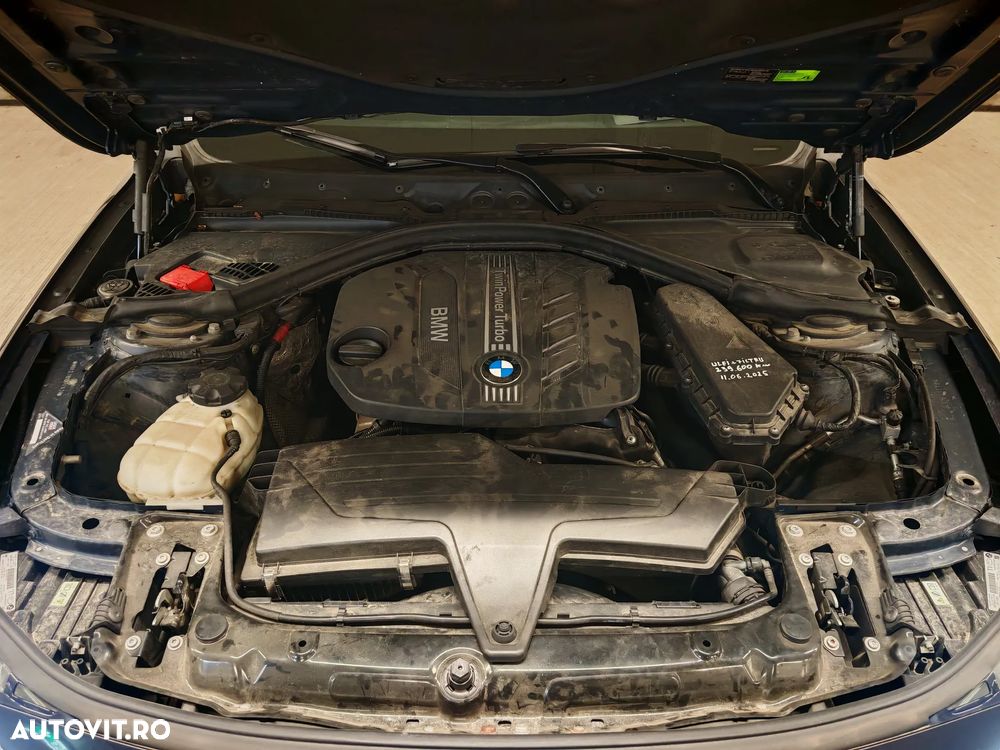 BMW Seria 3 320d Aut. Efficient Dynamics Edition - 16