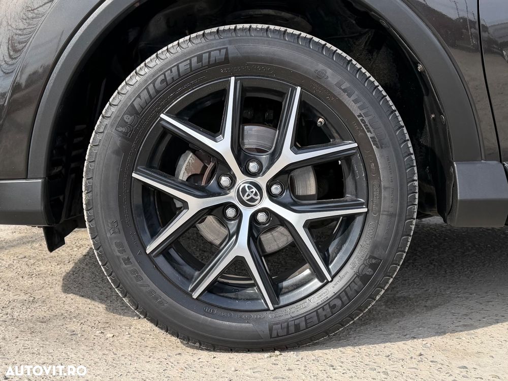 Toyota RAV4 2.0 D-4D 4x2 Start-Stop Edition-S - 26