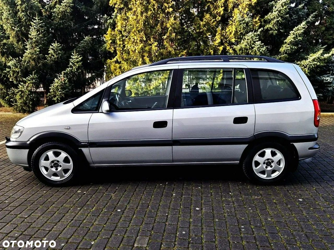 Opel Zafira 1.6 16V Elegance - 18