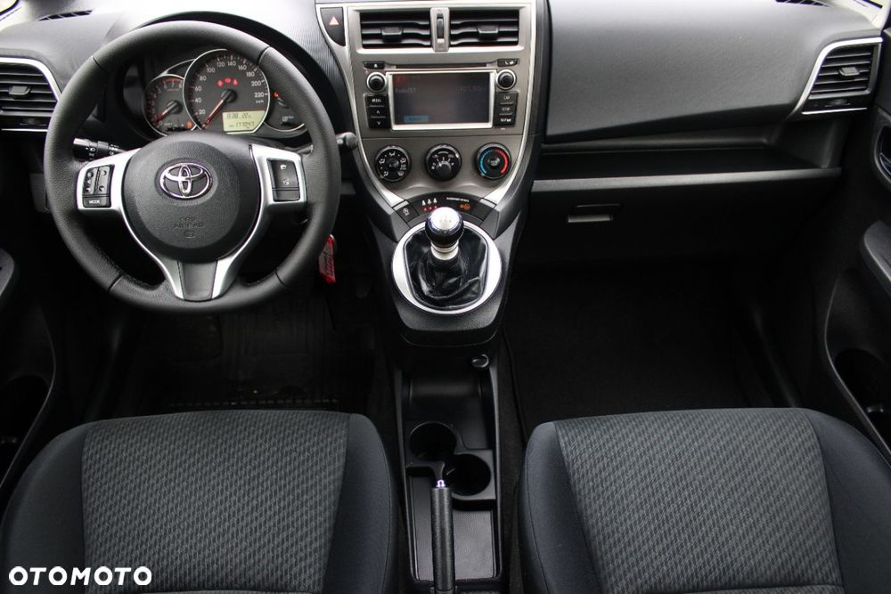 Toyota Verso S - 20
