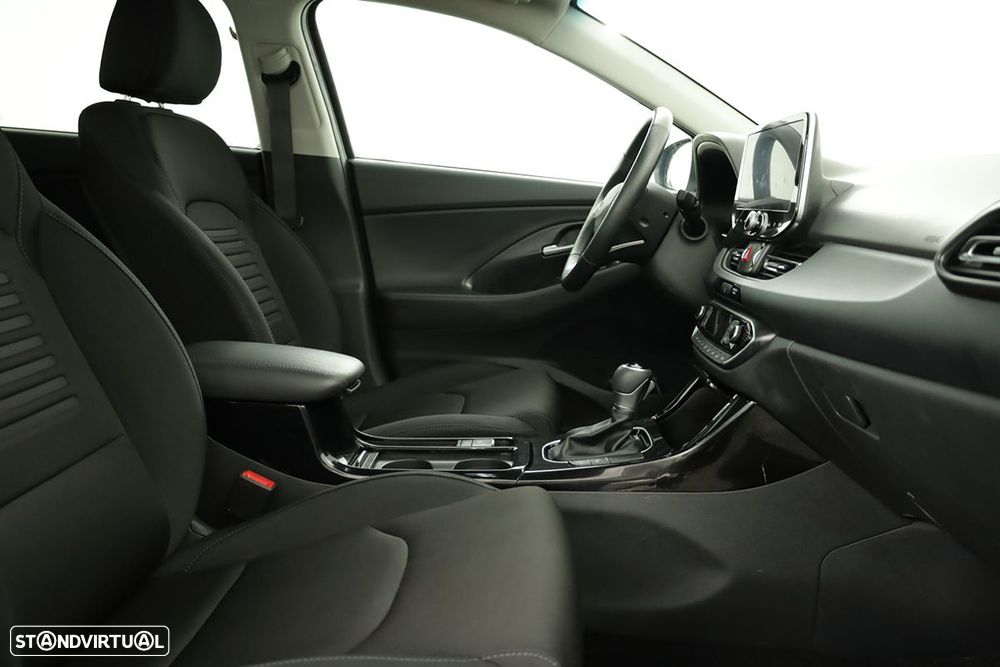 Hyundai i30 1.0 T-GDI Style Plus DCT - 21