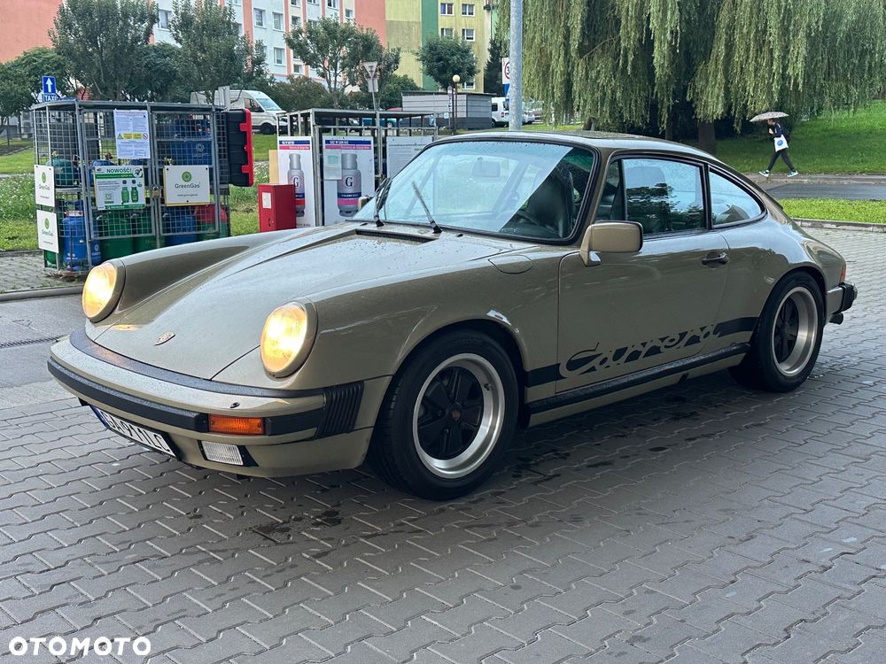 Porsche 911 - 14
