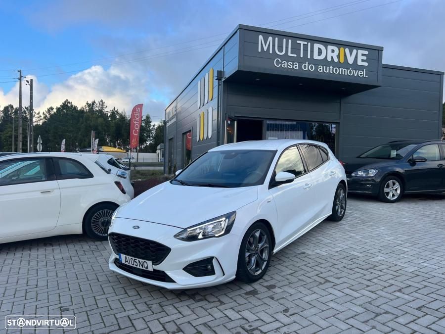 Ford Focus 1.0 EcoBoost MHEV ST-Line - 1