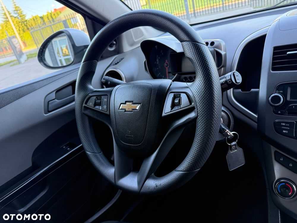 Chevrolet Aveo 1.2 LT+ - 20