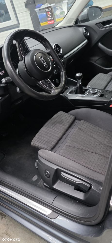 Audi A3 Sportback 2.0 TDI Attraction - 13
