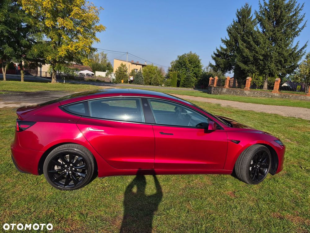 Tesla Model 3 - 9