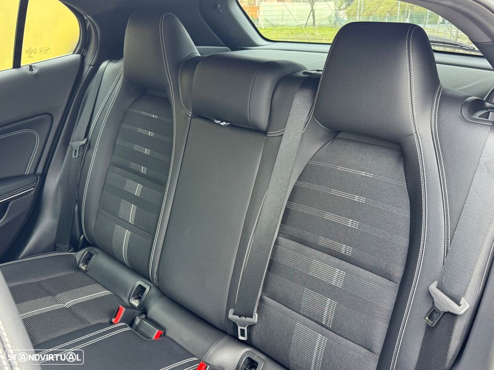 Mercedes-Benz GLA 180 (CDI) d Urban - 17