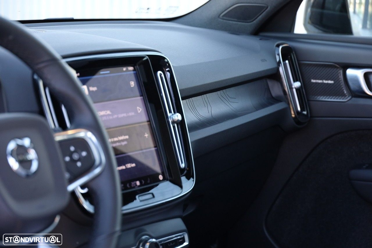 Volvo XC 40 Recharge Twin Ultimate - 17