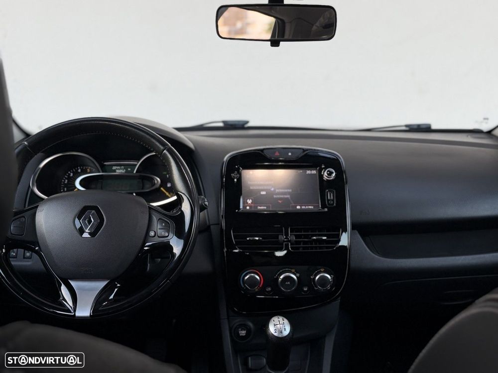 Renault Clio 1.5 dCi Dynamique S - 7