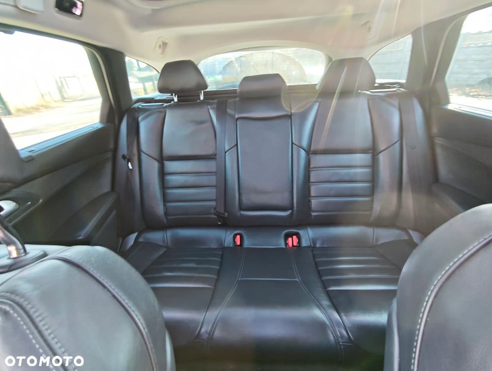 Peugeot 508 2.0 BlueHDi Allure S&S - 33