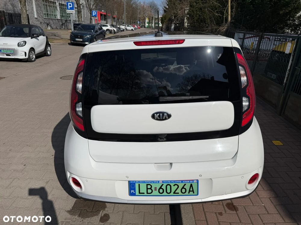 Kia Soul - 12