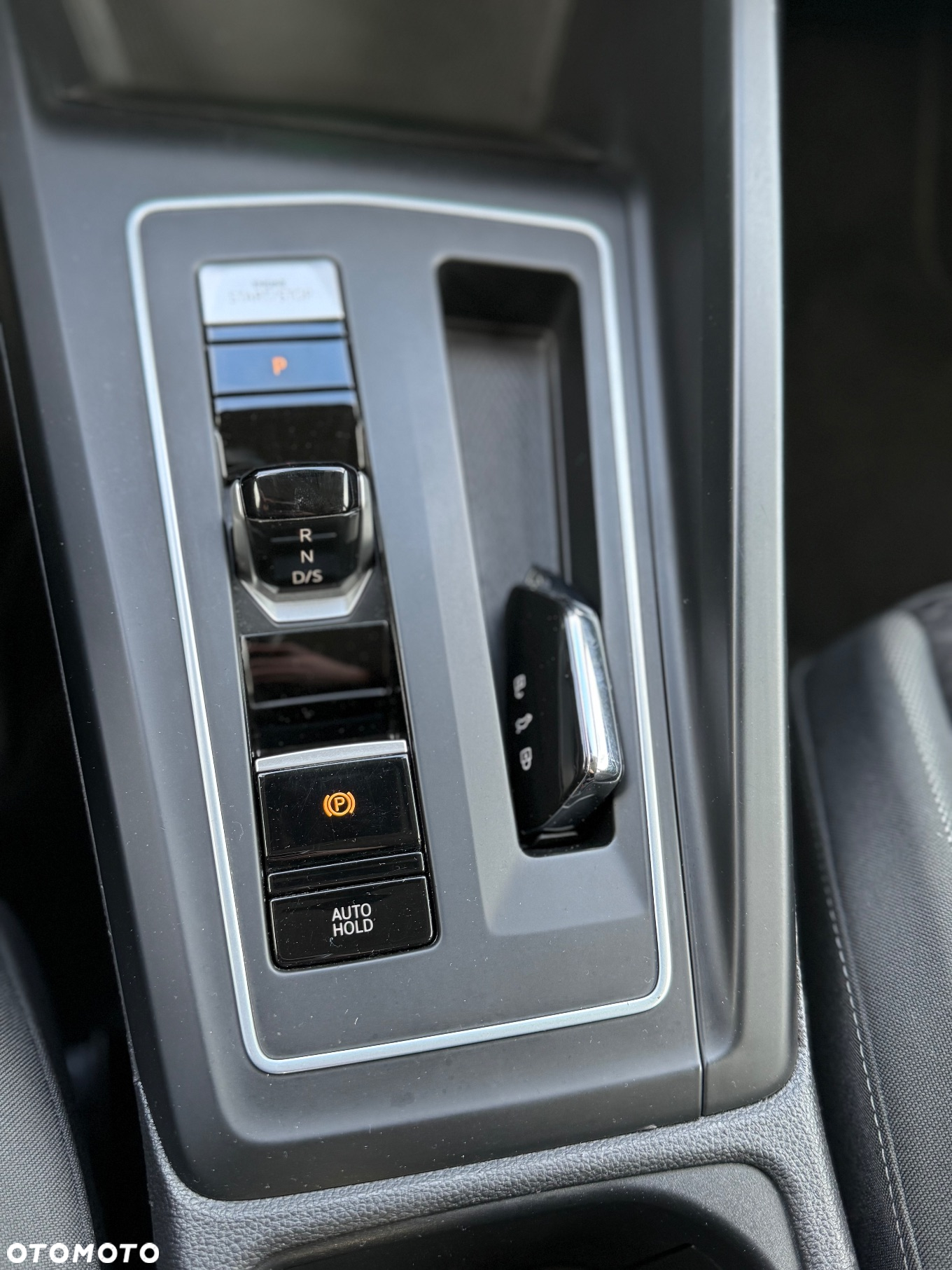 Volkswagen Golf - 23