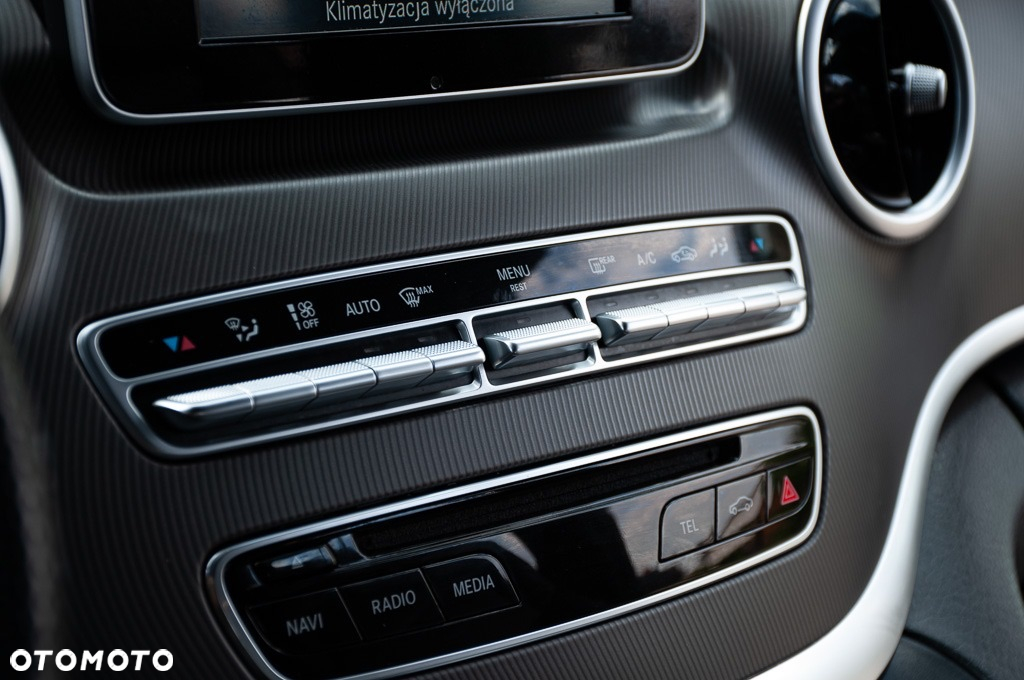Mercedes-Benz Klasa V 220 (BlueTEC) d 7G-Tronic - 17