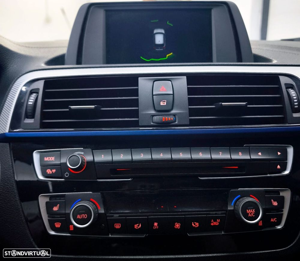 BMW 116 d Pack M - 19