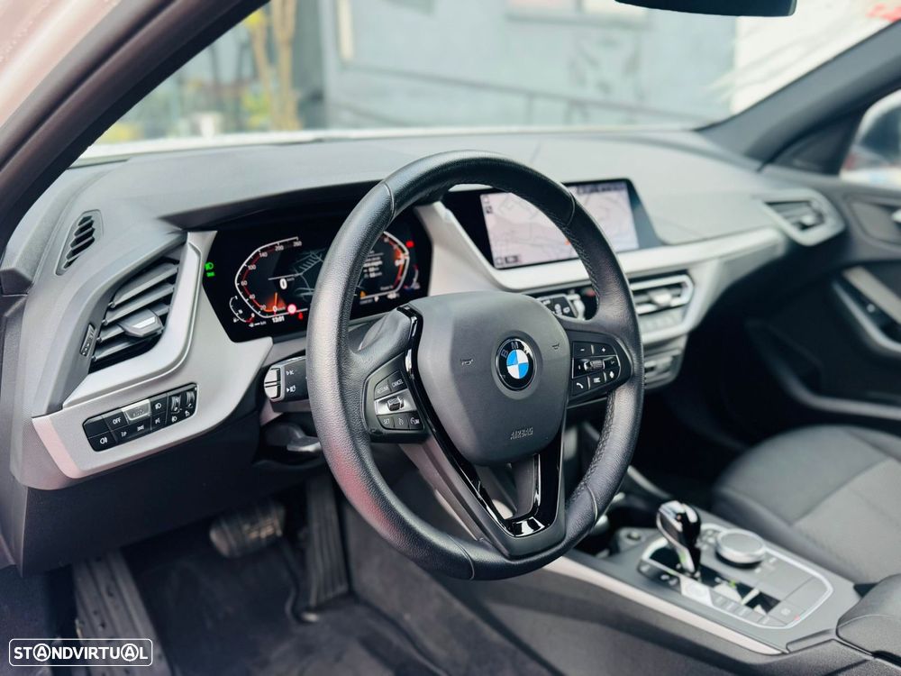 BMW 118 i Advantage Auto - 37