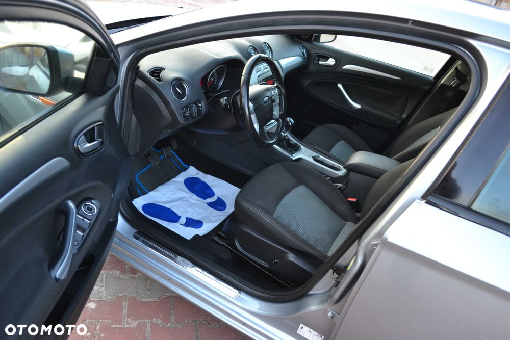 Ford Mondeo - 5