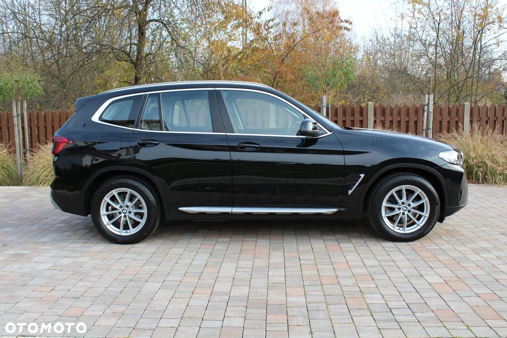 BMW X3 xDrive20i Luxury Line - 3