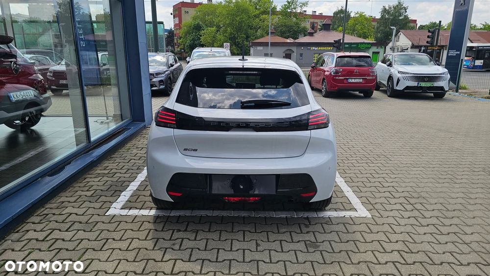 Peugeot 208 ver-1-2-mhev-gt - 6