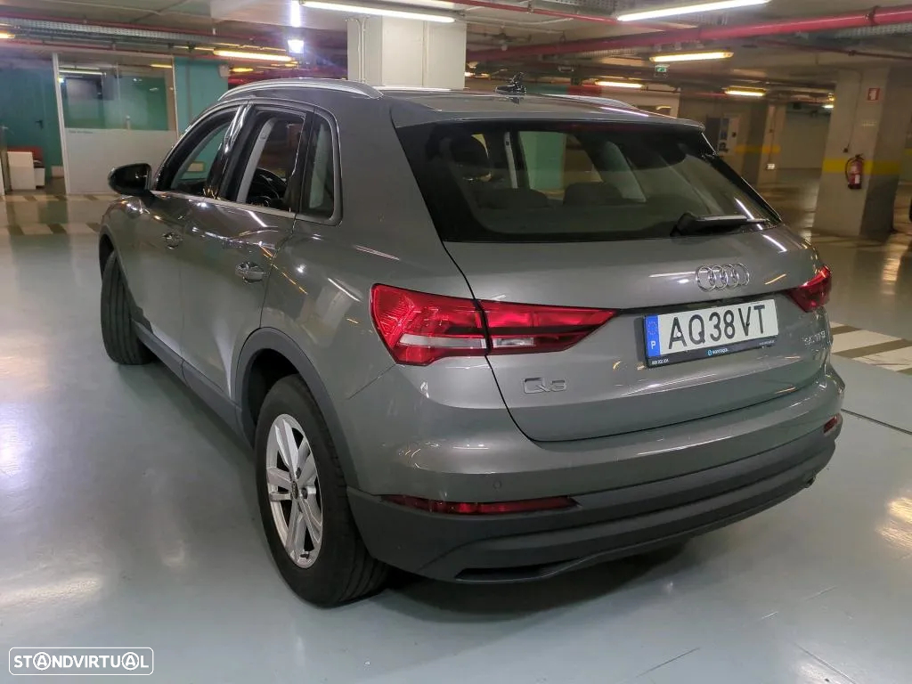 Audi Q3 35 TFSI S tronic - 2