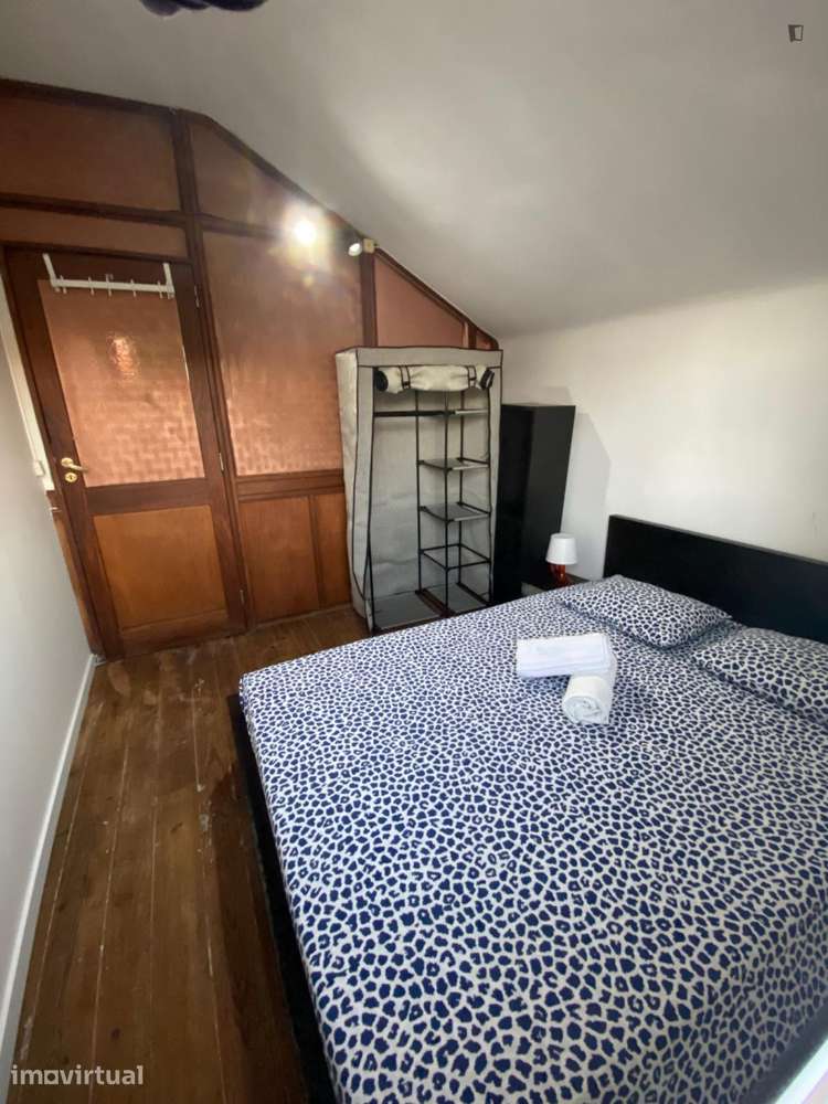 Quarto - localizado em Cedofeita Porto - Grande imagem: 3/30
