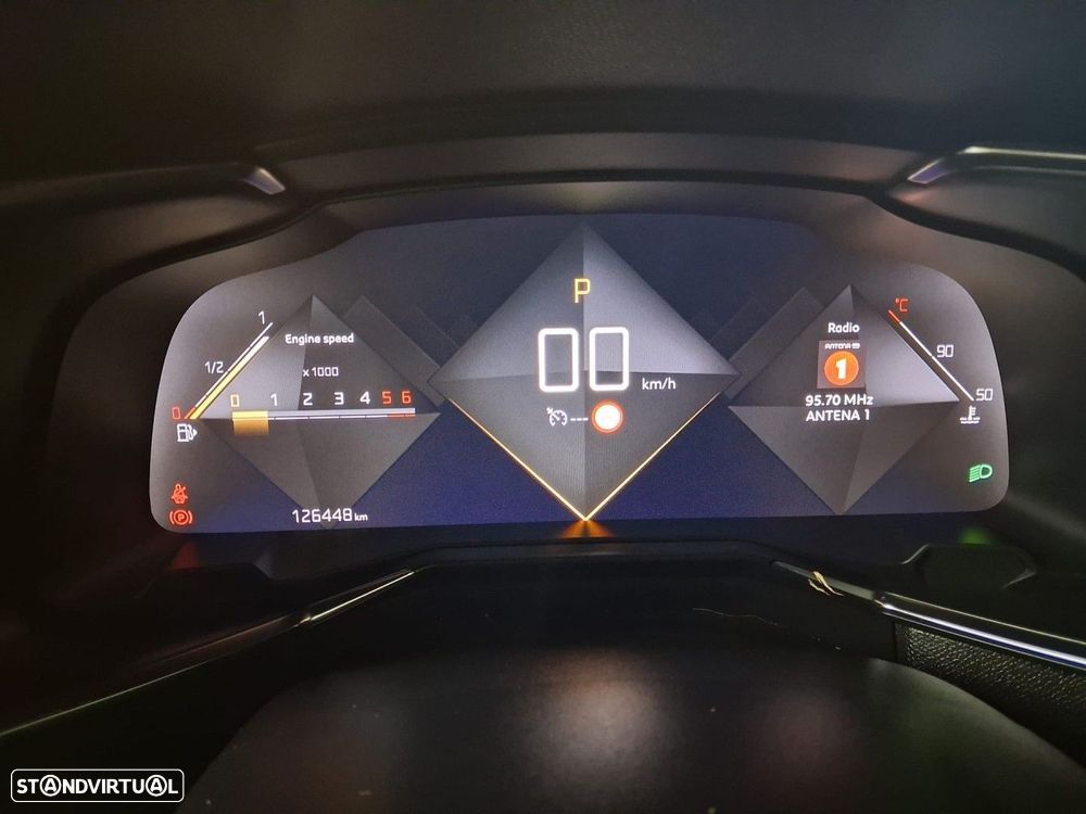 DS DS7 Crossback 1.5 BlueHDi So Chic EAT8 - 16