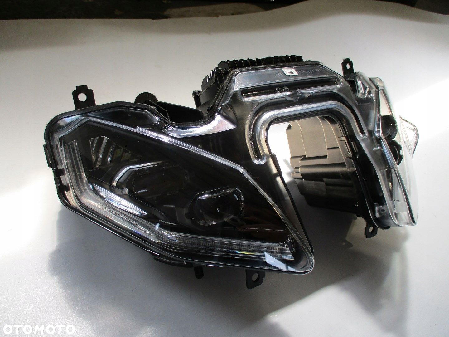 LAMPA BMW S1000XR LED PRZÓD 11812030000 - 4