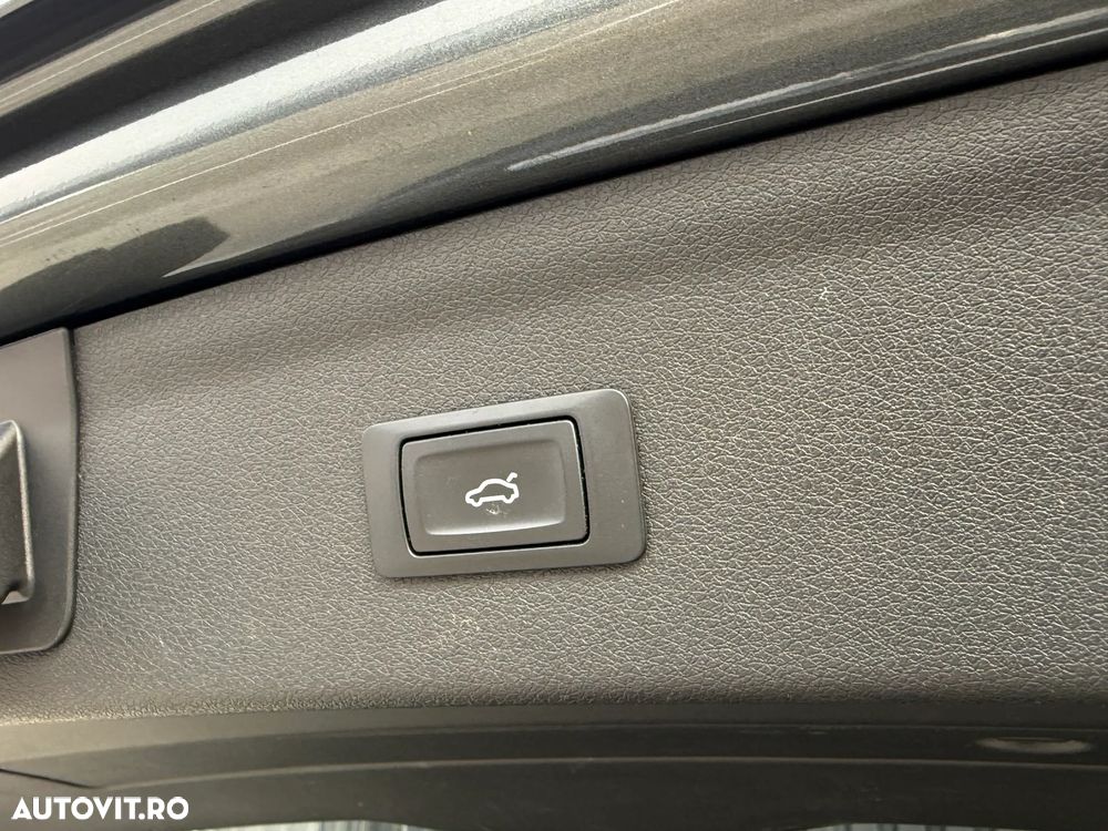 Audi Q3 2.0 TDI Quattro S tronic sport - 13