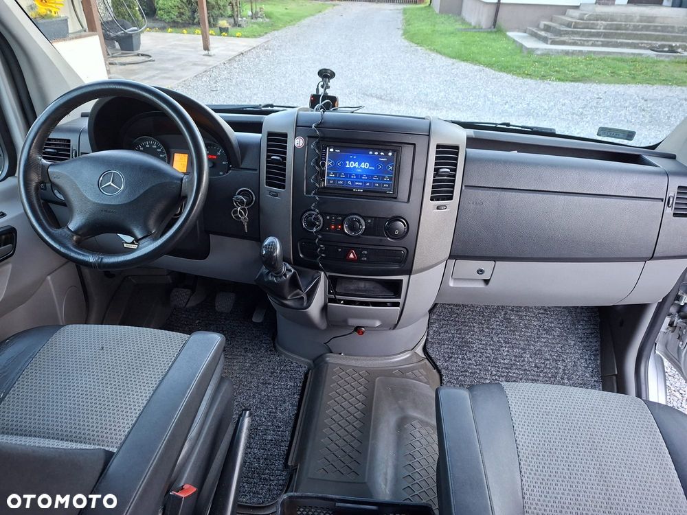 Mercedes-Benz Sprinter 906.233 - 10