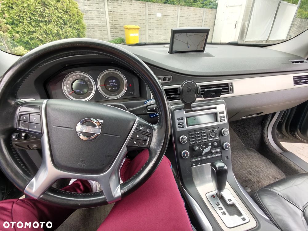 Volvo V70 - 8
