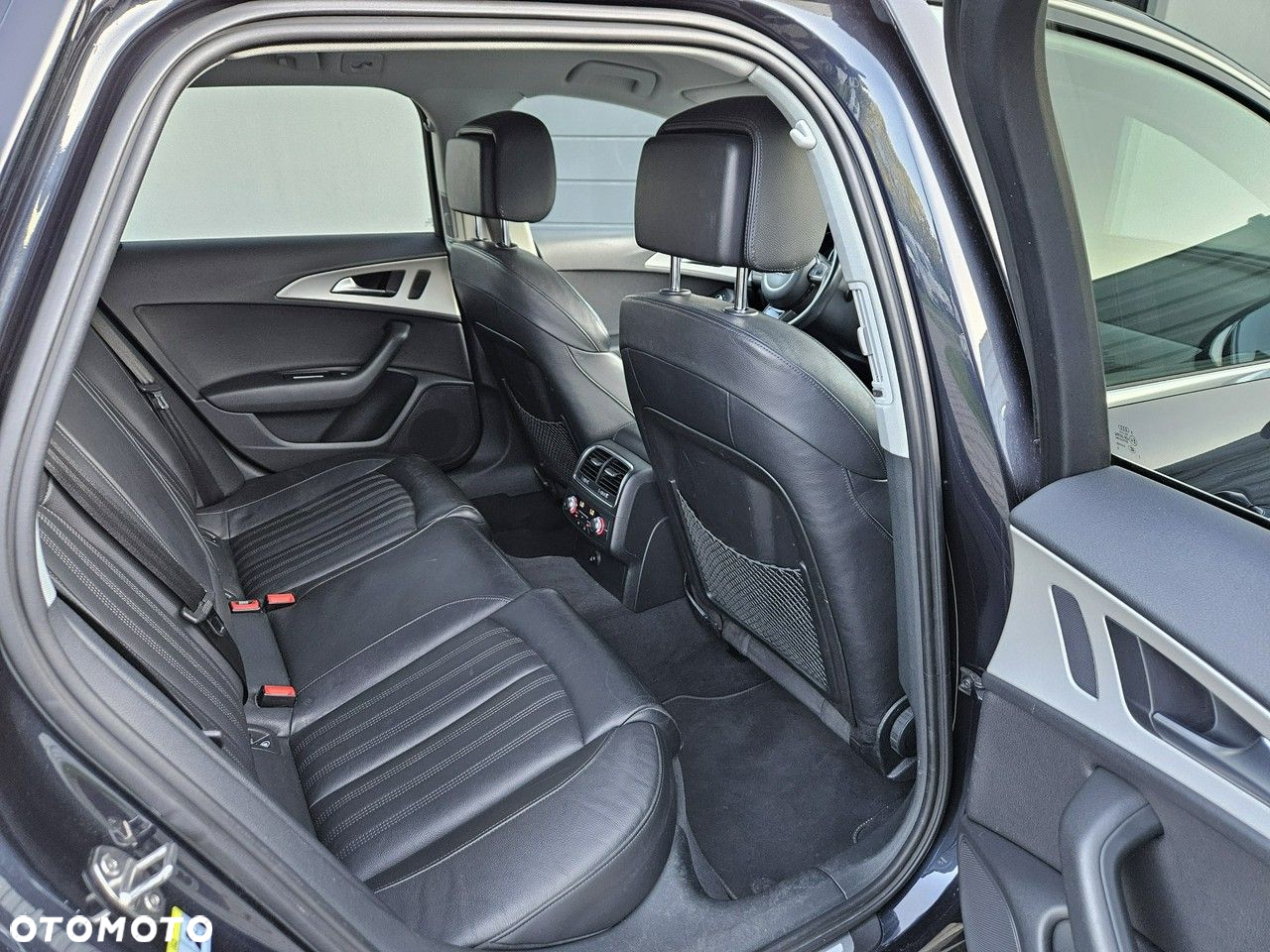 Audi A6 Avant 2.0 TDI Ultra DPF S tronic - 28