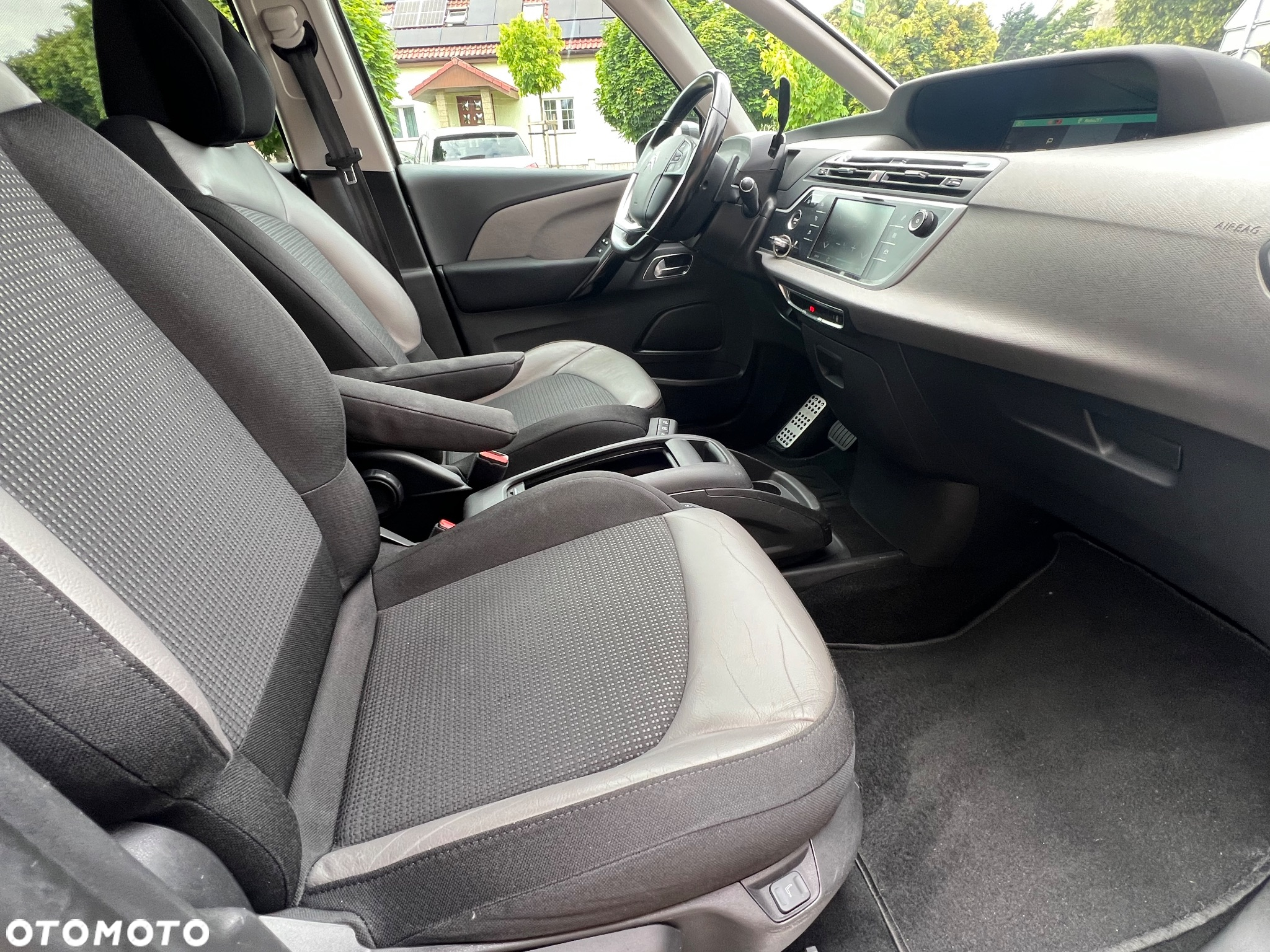 Citroën C4 Picasso PureTech 130 Stop&Start EAT6 SELECTION - 20