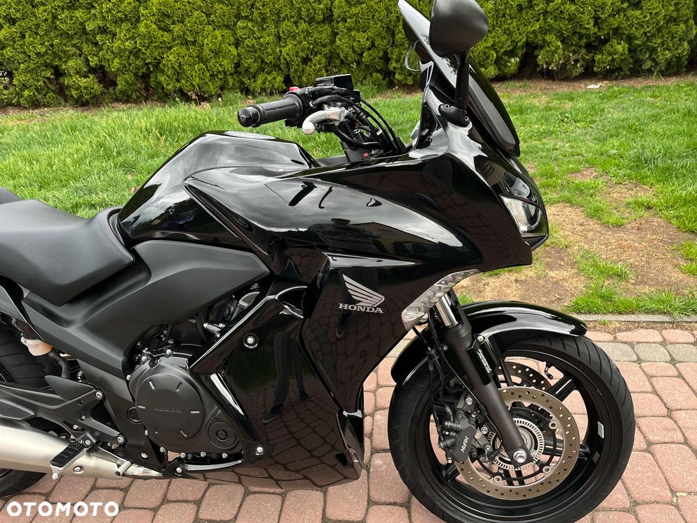 Honda CBF - 26