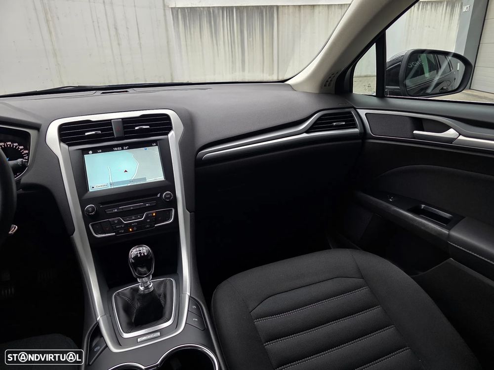 Ford Mondeo SW 1.5 TDCi Business Plus ECOnetic - 40