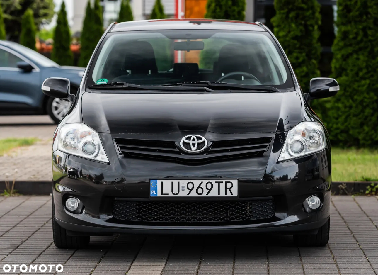 Toyota Auris 1.6 Premium - 12