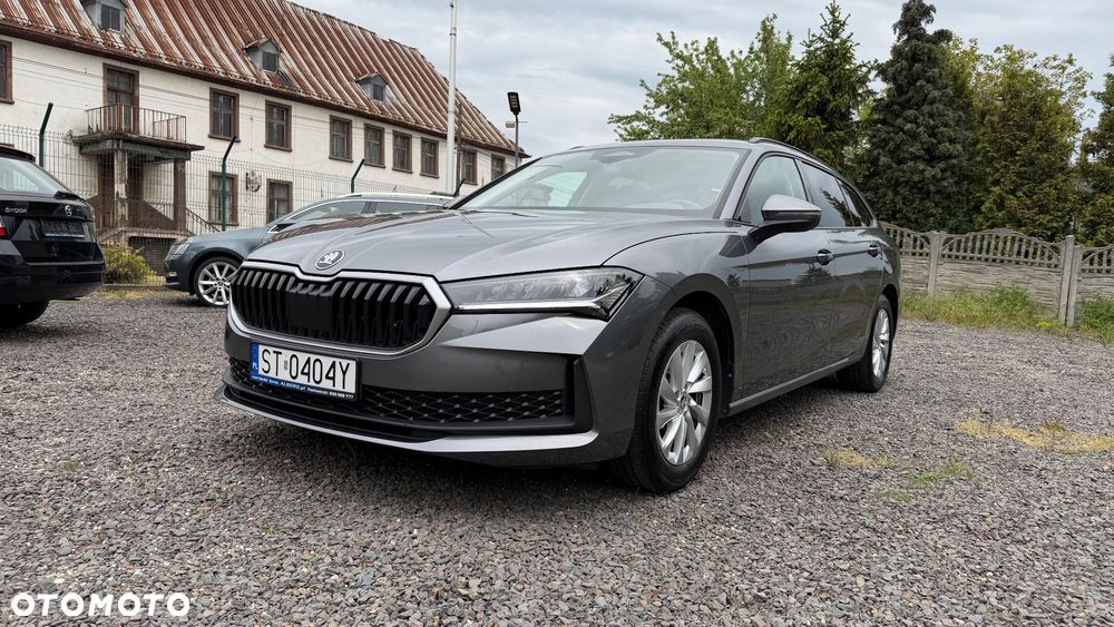 Skoda Superb 2.0 TDI SCR Essence DSG - 4