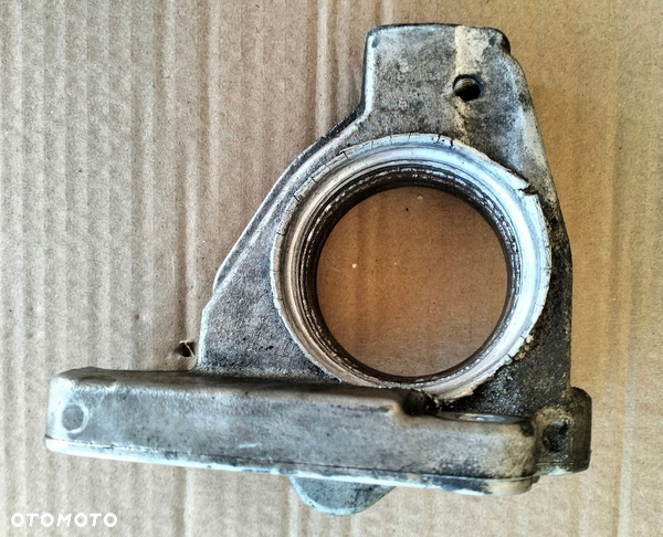 ŁAPA WSPORNIK PODPORA PÓŁOSI CITROEN C5 III X7 407 2.7 3.0 HDI 9651147980